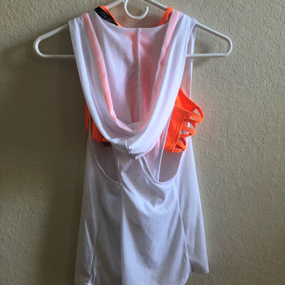 Workout Tanktop - Picture 2 of 2